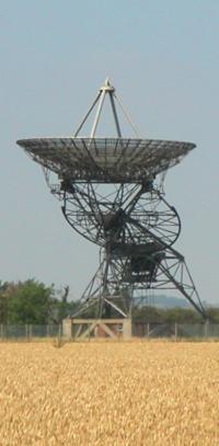 Radio telescope, Lord's Bridge